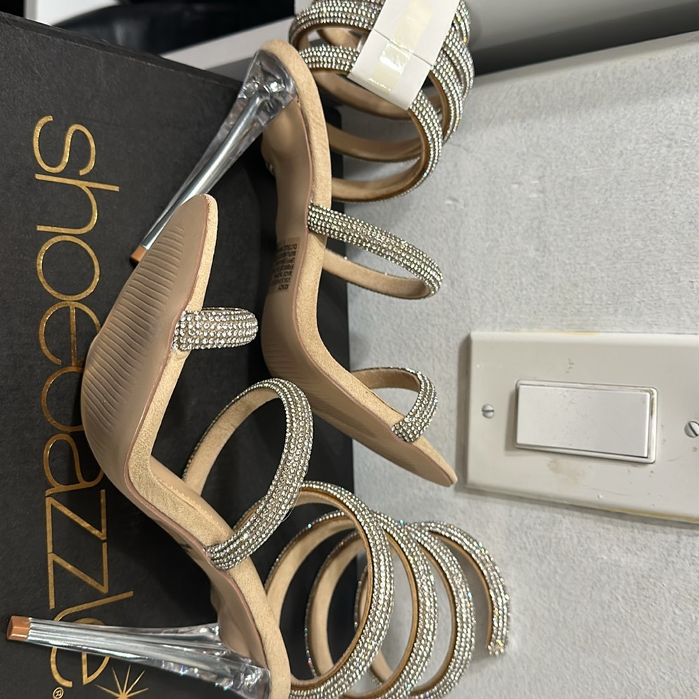 heels - Picture 5 of 5